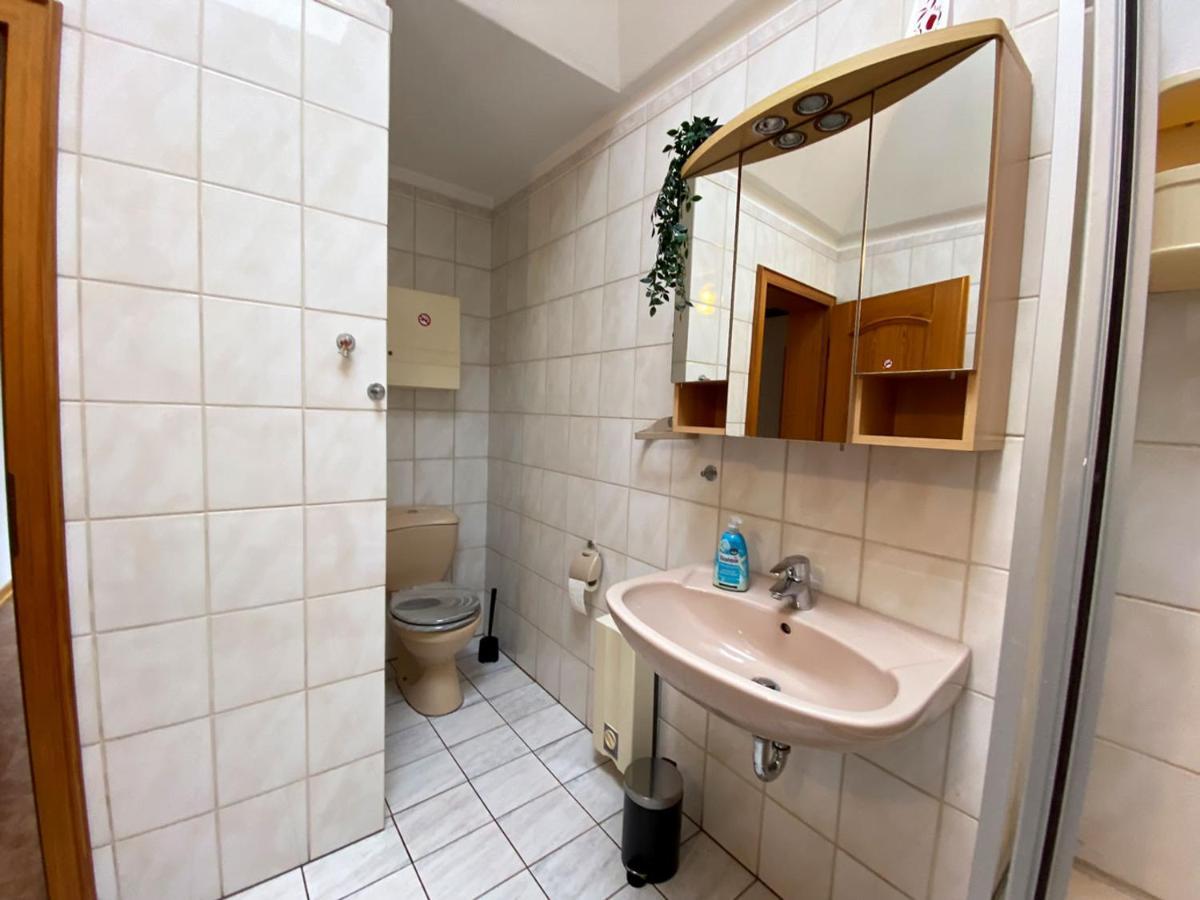 Cozy Apartment In Oberhausen מראה חיצוני תמונה