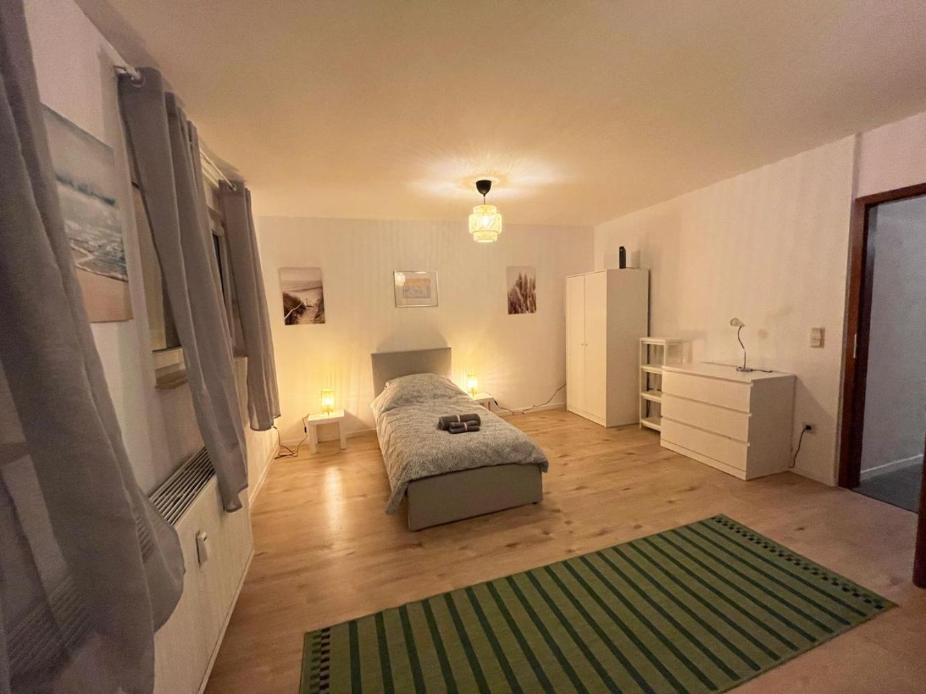 Cozy Apartment In Oberhausen מראה חיצוני תמונה